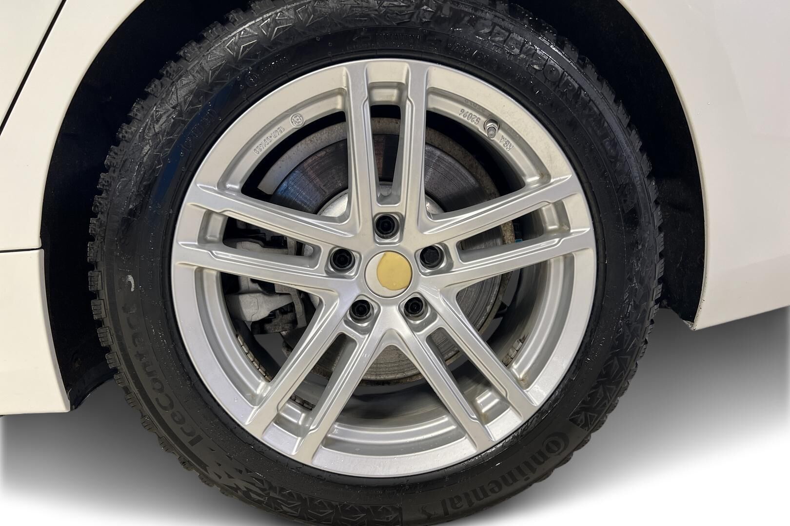 BMW 3-sarja iso kuva 12