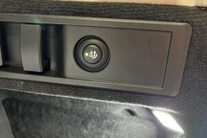 BMW 3-sarja esikatselu 21