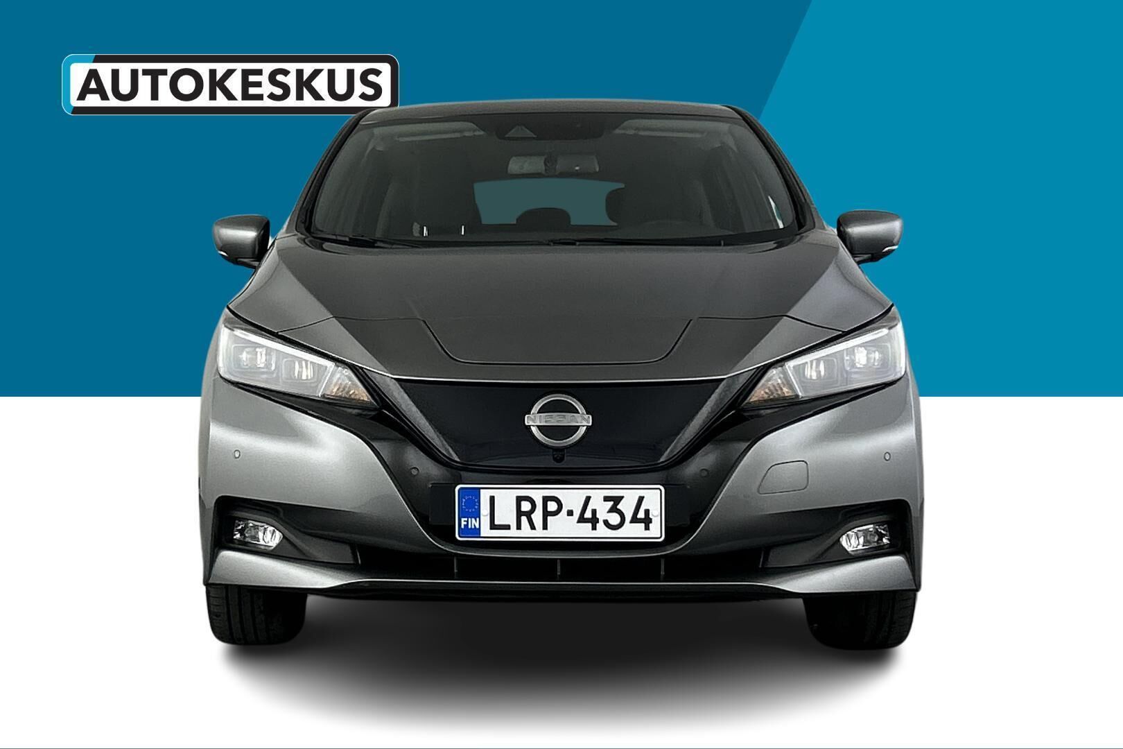 Nissan Leaf iso kuva 8