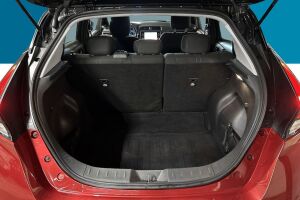 Nissan Leaf esikatselu 12