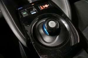 Nissan Leaf esikatselu 24