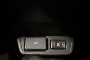 Nissan Leaf esikatselu 30