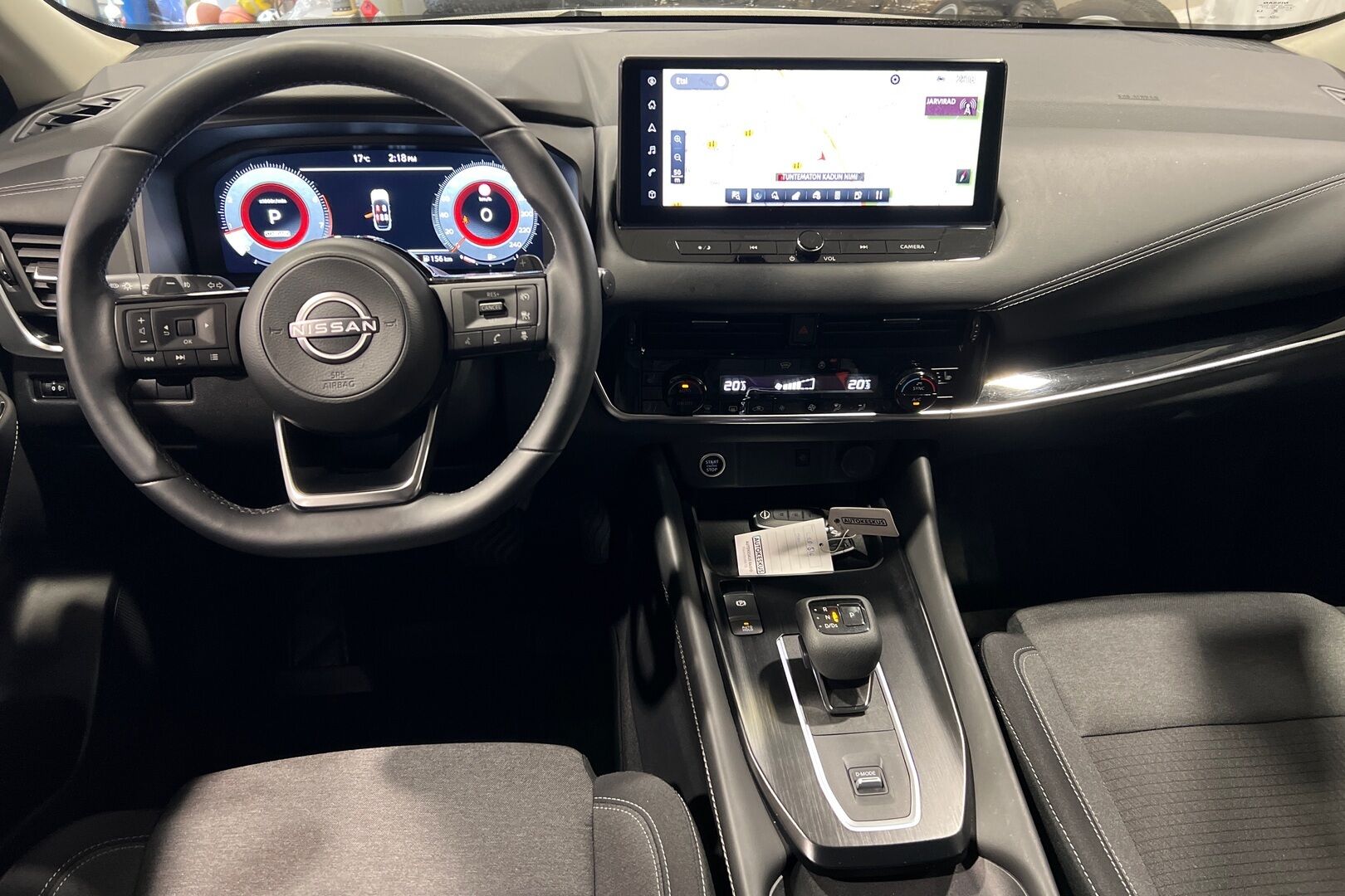 Nissan Qashqai iso kuva 7
