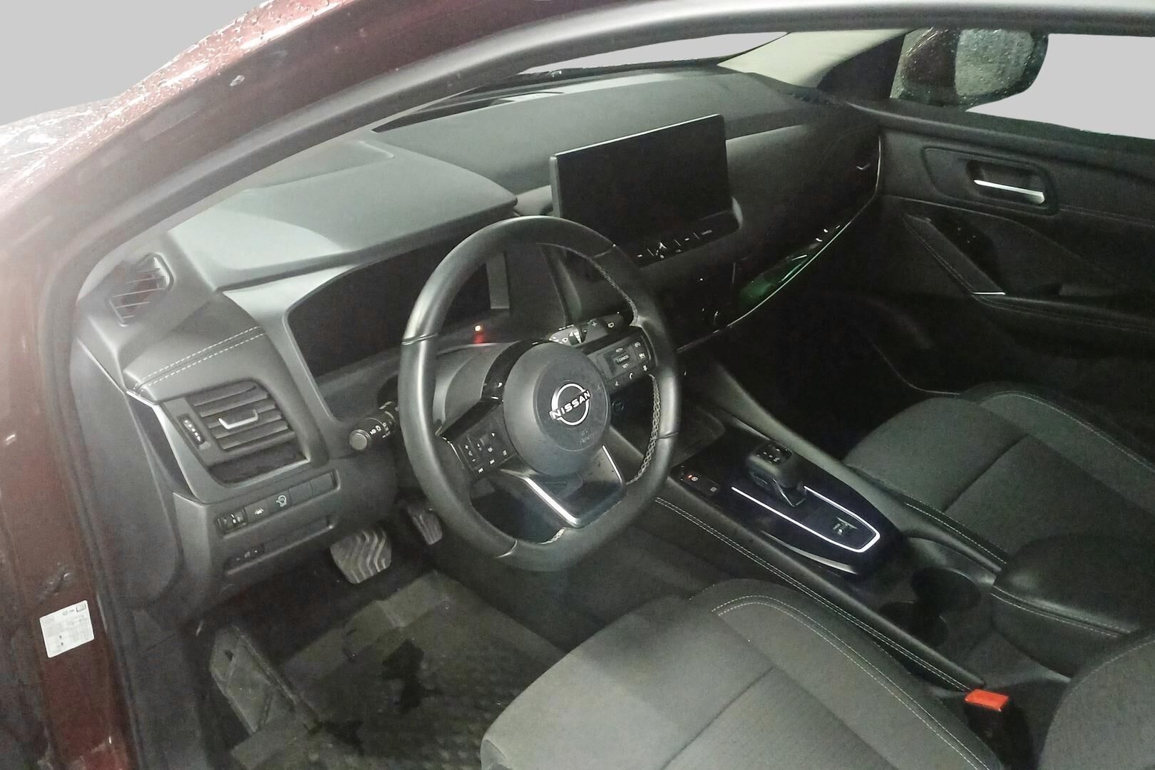 Nissan Qashqai iso kuva 2