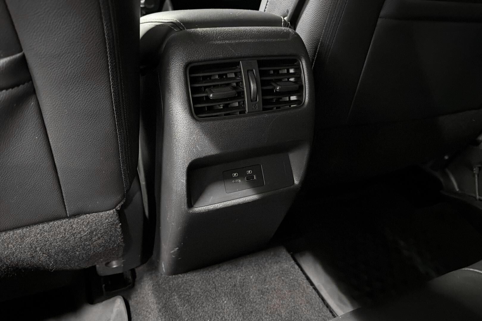 Nissan Qashqai iso kuva 14