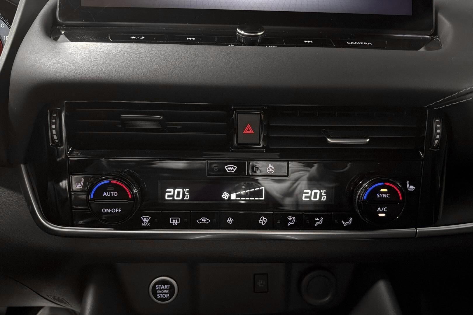 Nissan Qashqai iso kuva 26