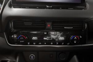 Nissan Qashqai esikatselu 26