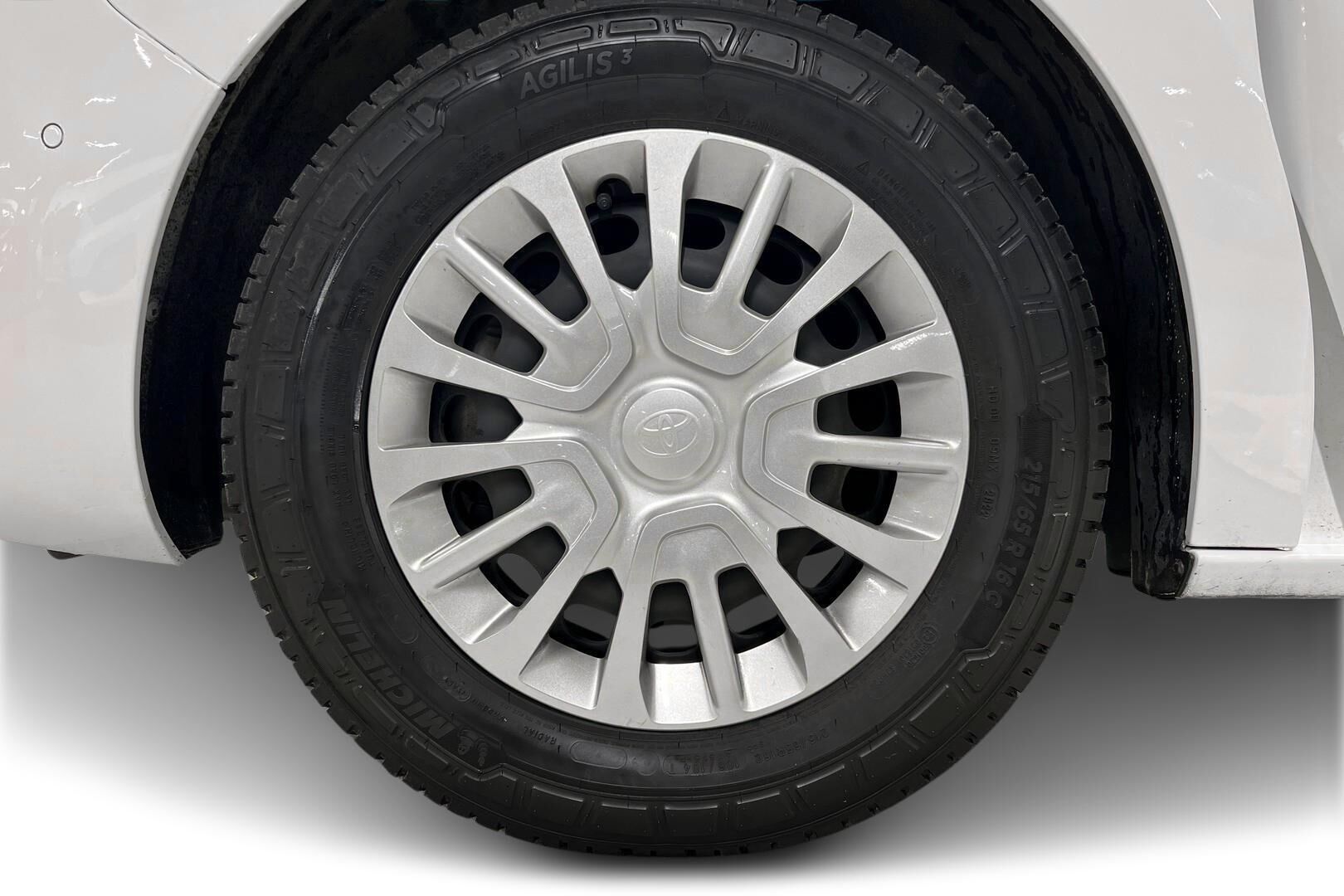 Toyota Proace Verso iso kuva 18