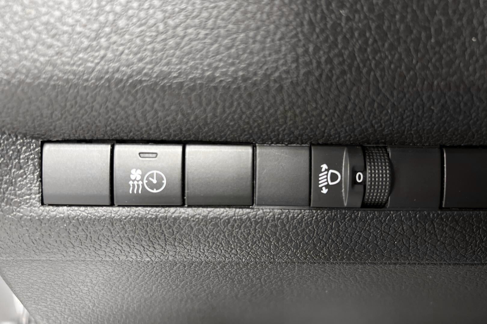 Toyota Proace Verso iso kuva 19