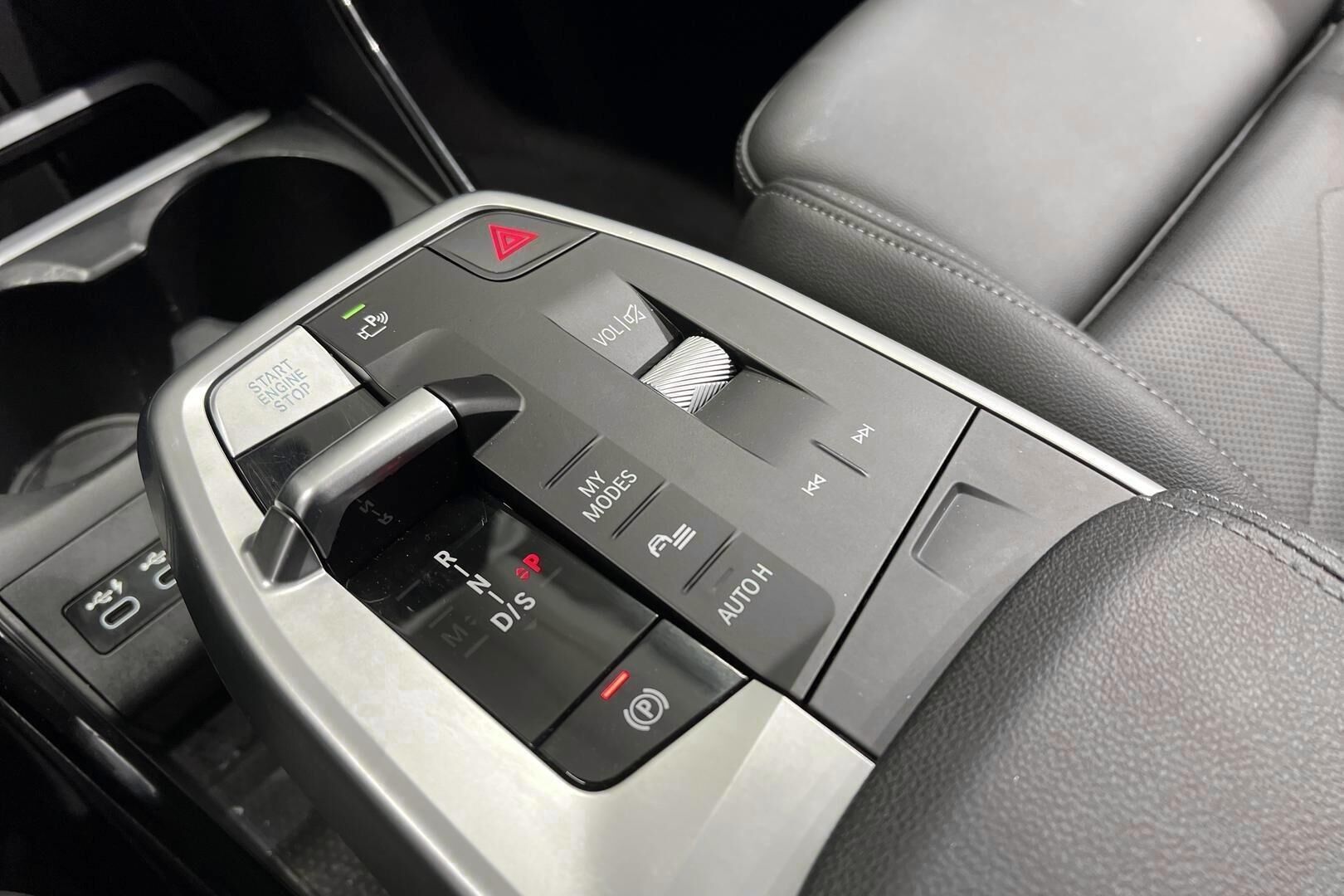 BMW 2-SARJA iso kuva 23