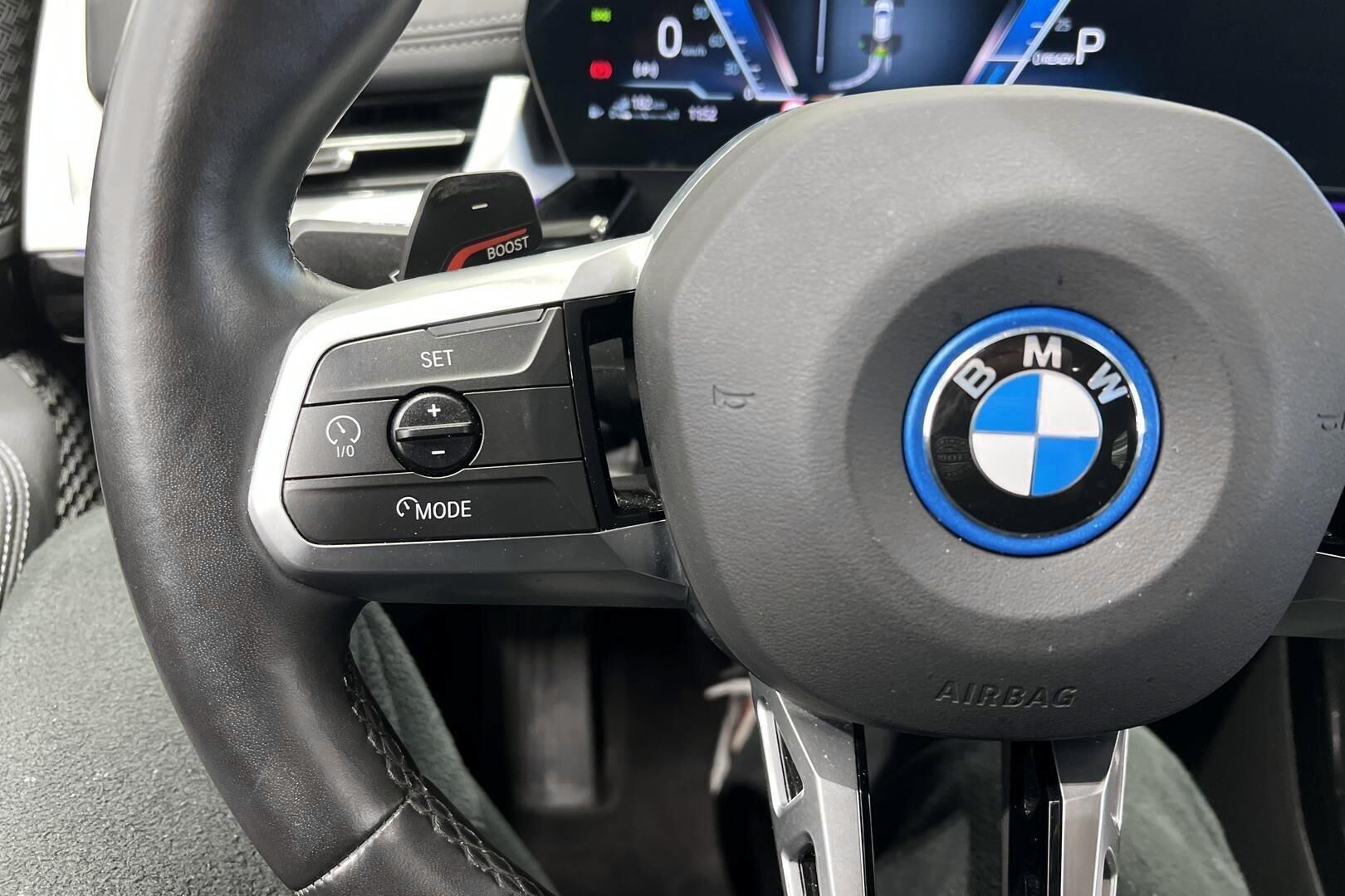 BMW 2-SARJA iso kuva 25