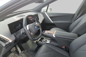 BMW iX esikatselu 1
