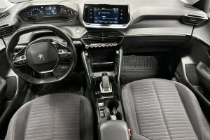 Peugeot e-208 esikatselu 11