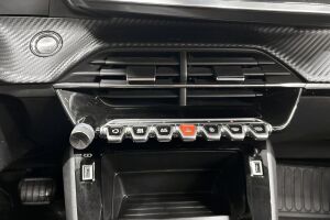 Peugeot e-208 esikatselu 19