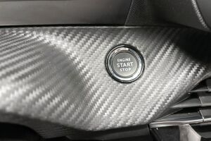 Peugeot e-208 esikatselu 23