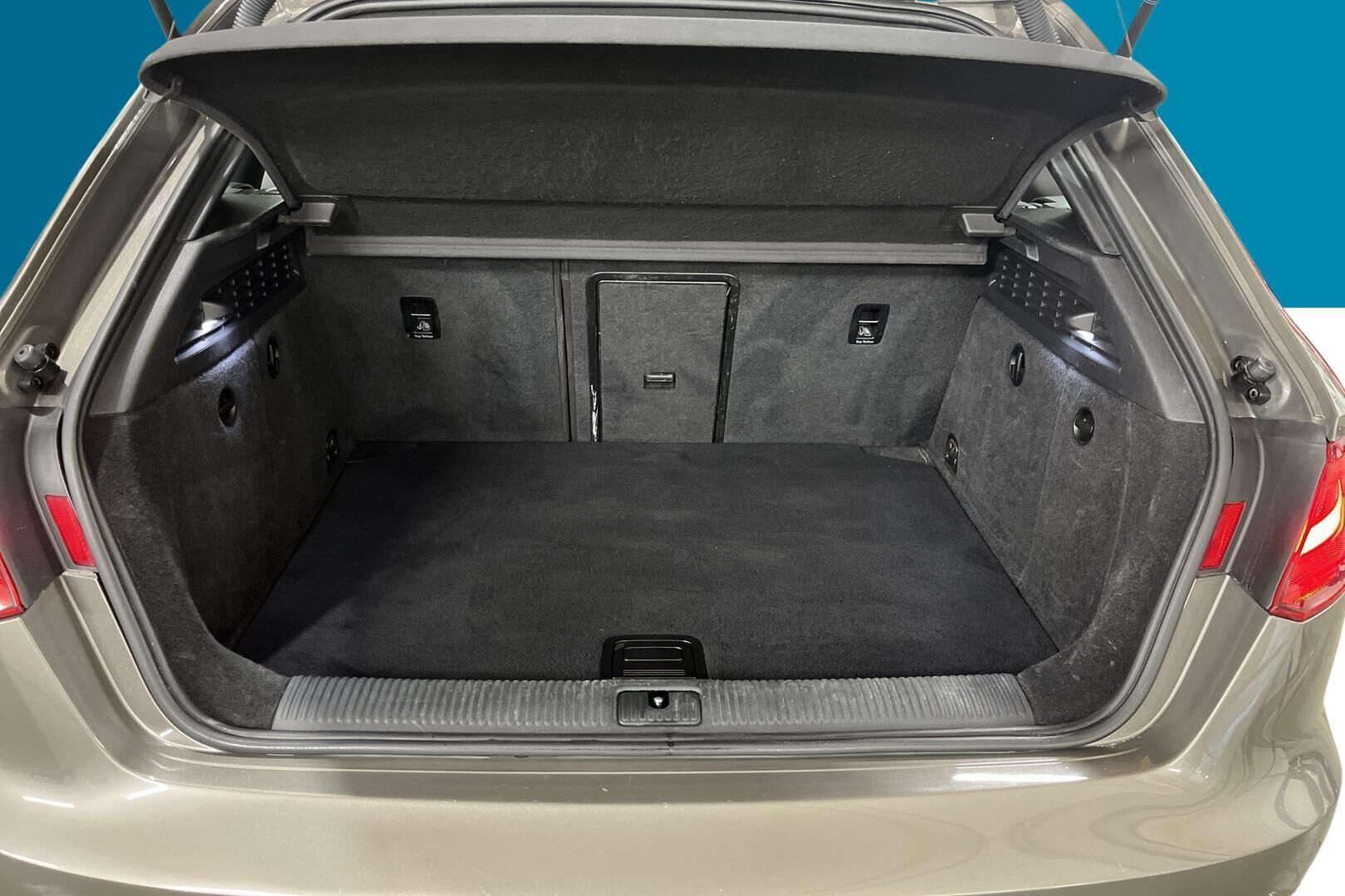 Audi A3 iso kuva 5