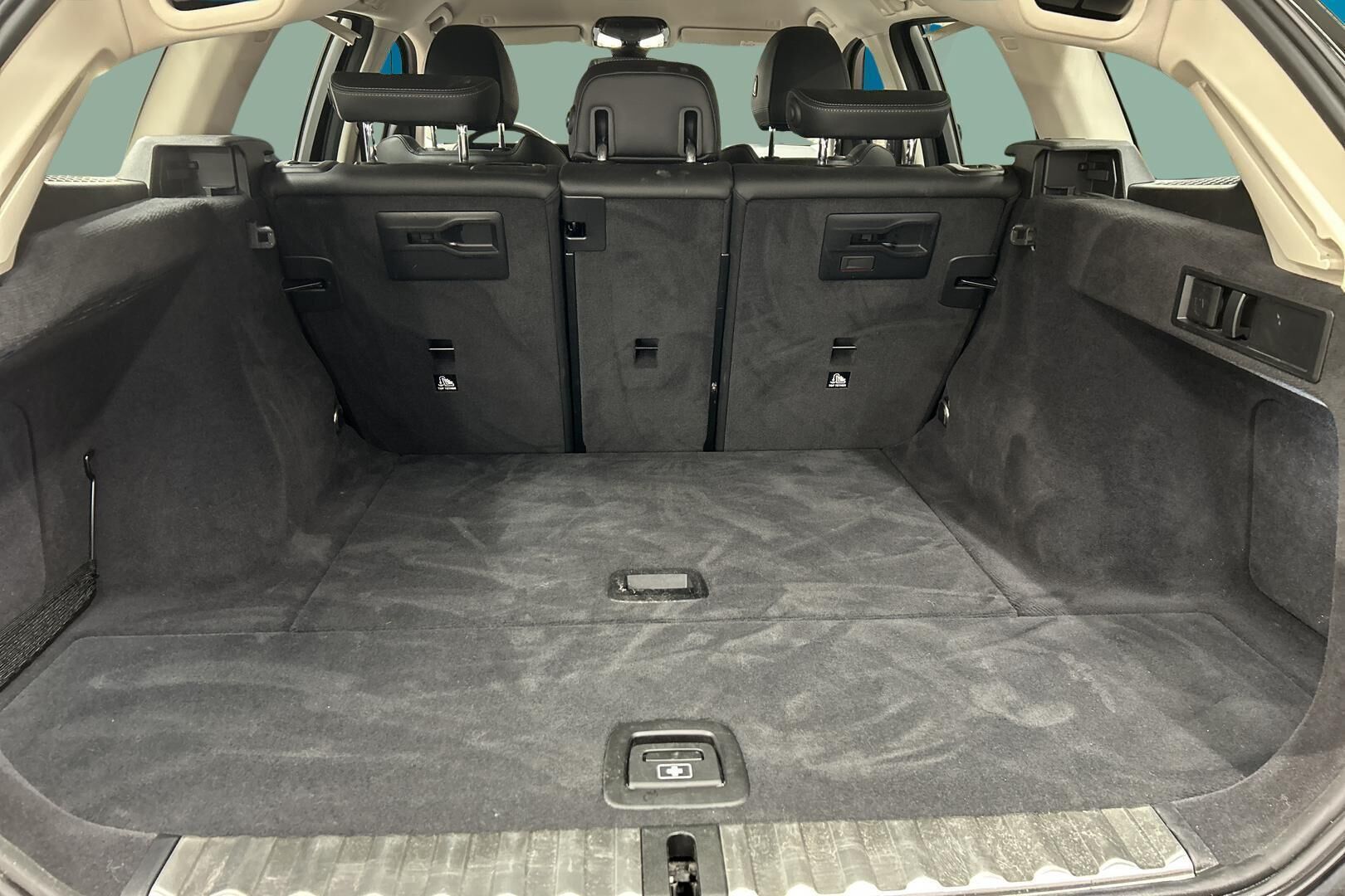 BMW 3-sarja iso kuva 24