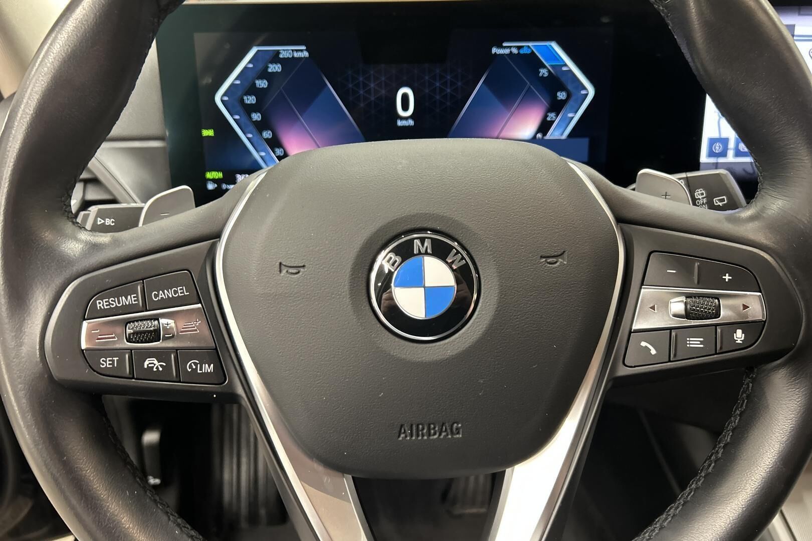 BMW 3-sarja iso kuva 14