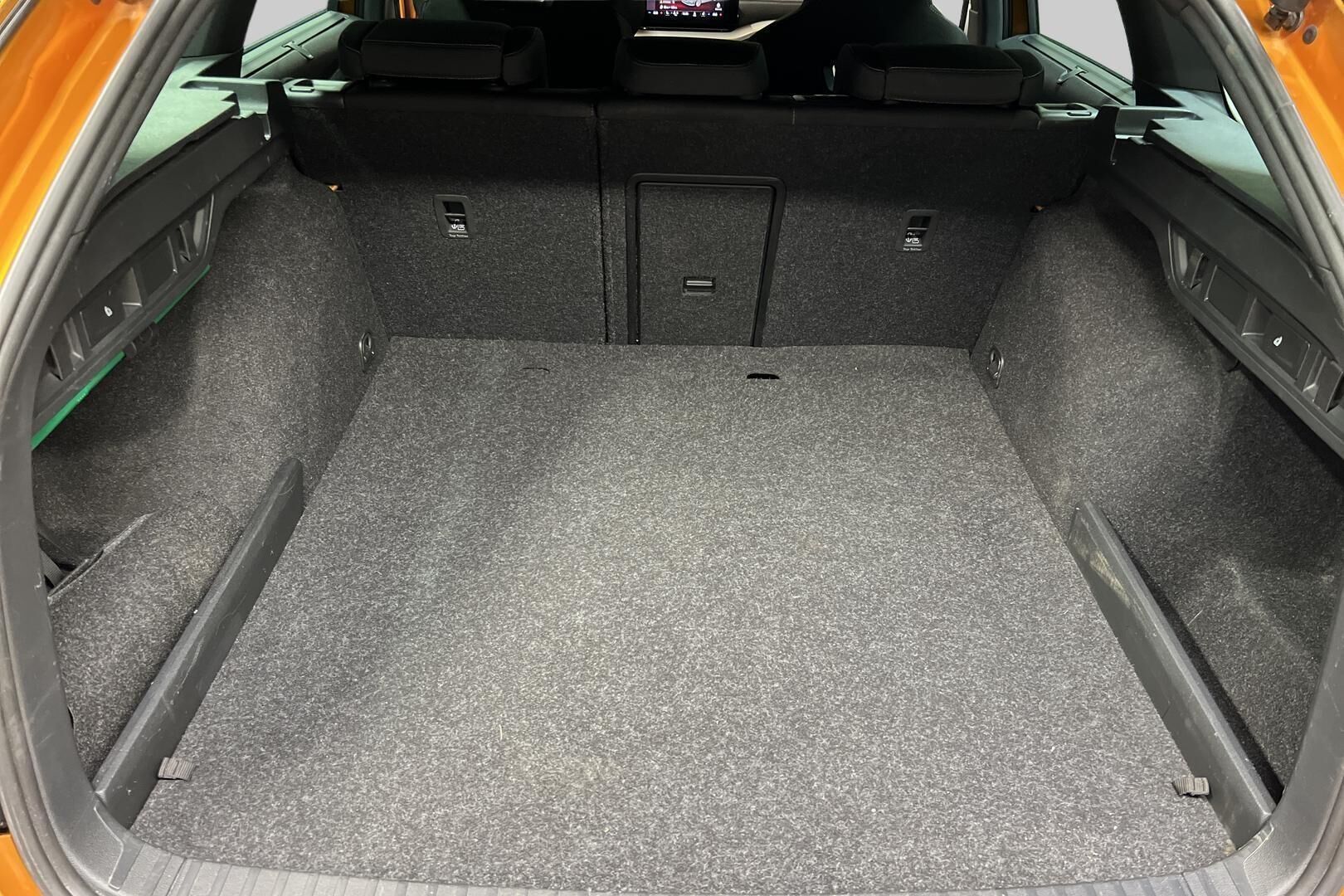 Skoda Octavia iso kuva 12