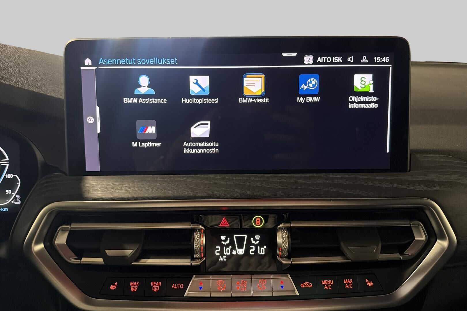 BMW X3 iso kuva 32