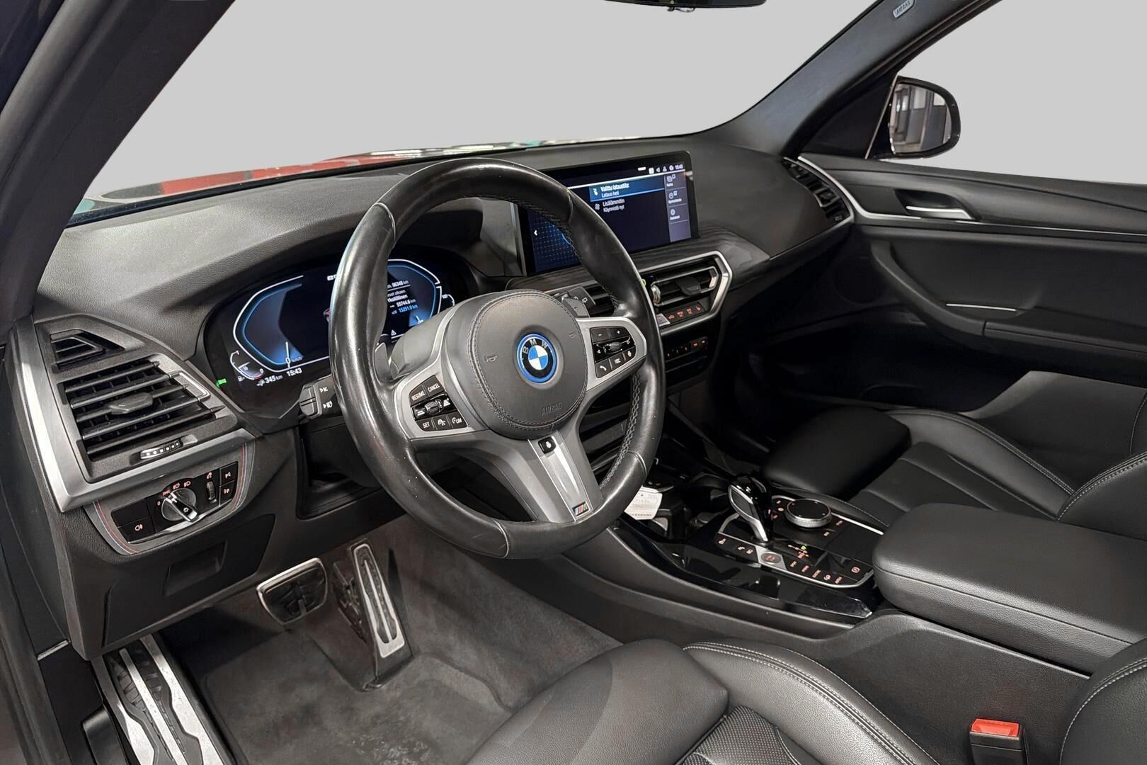 BMW X3 iso kuva 8