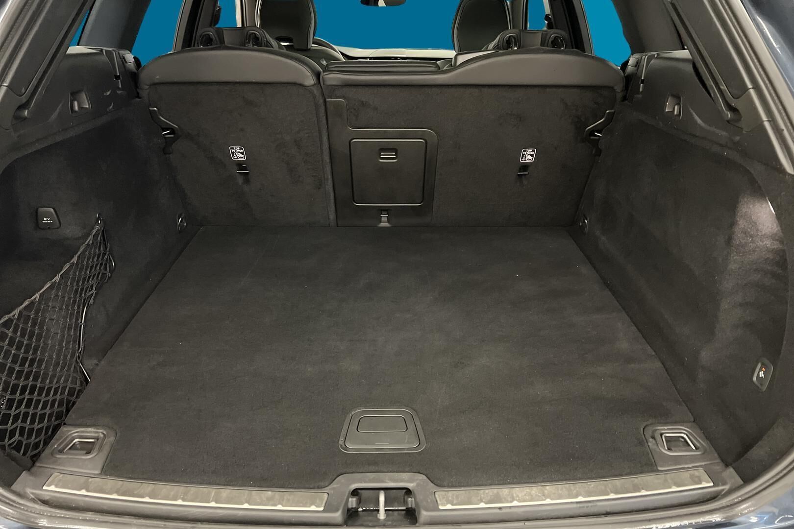 Volvo XC60 iso kuva 9