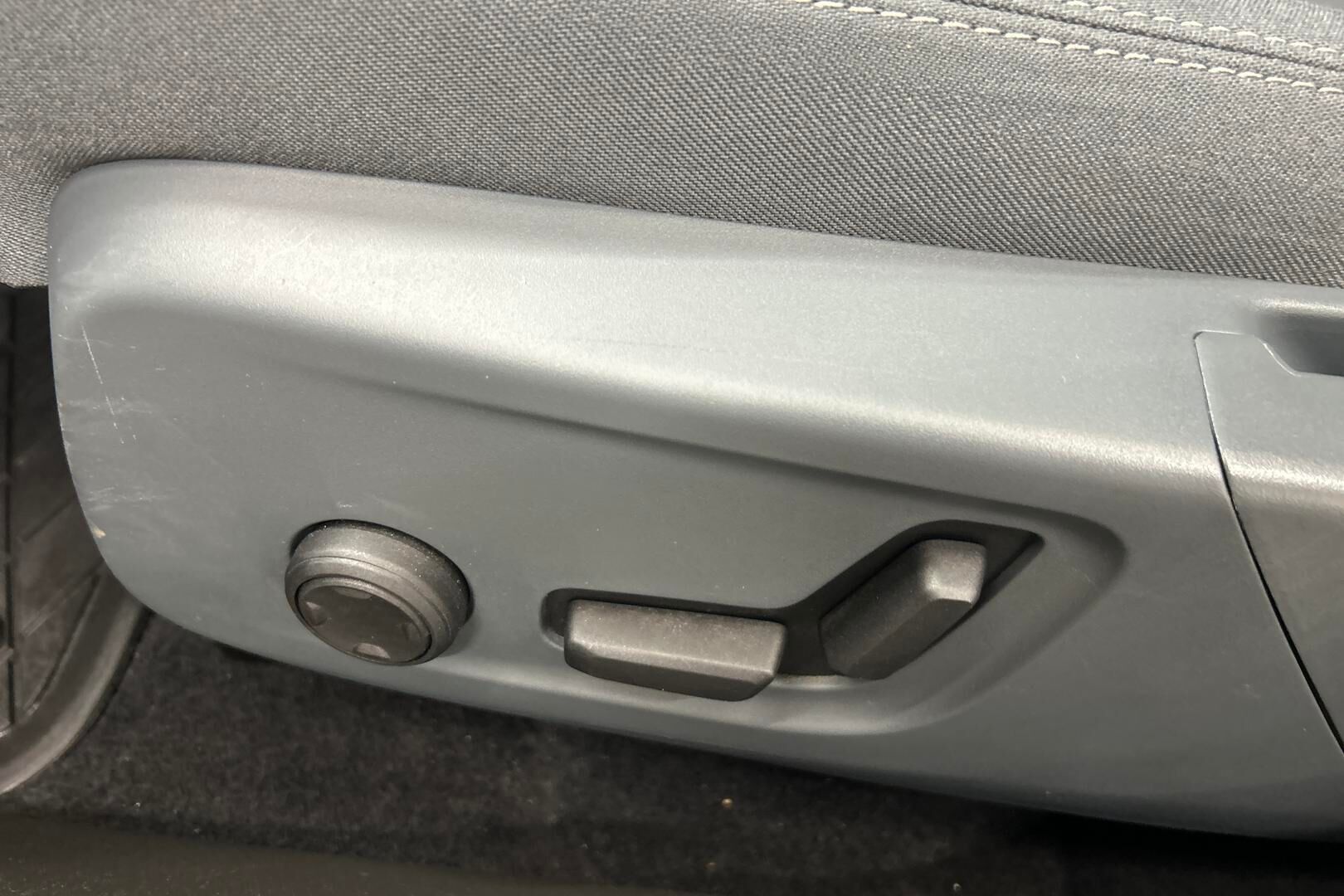 Polestar 2 iso kuva 27