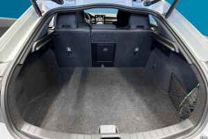 Polestar 2 esikatselu 9