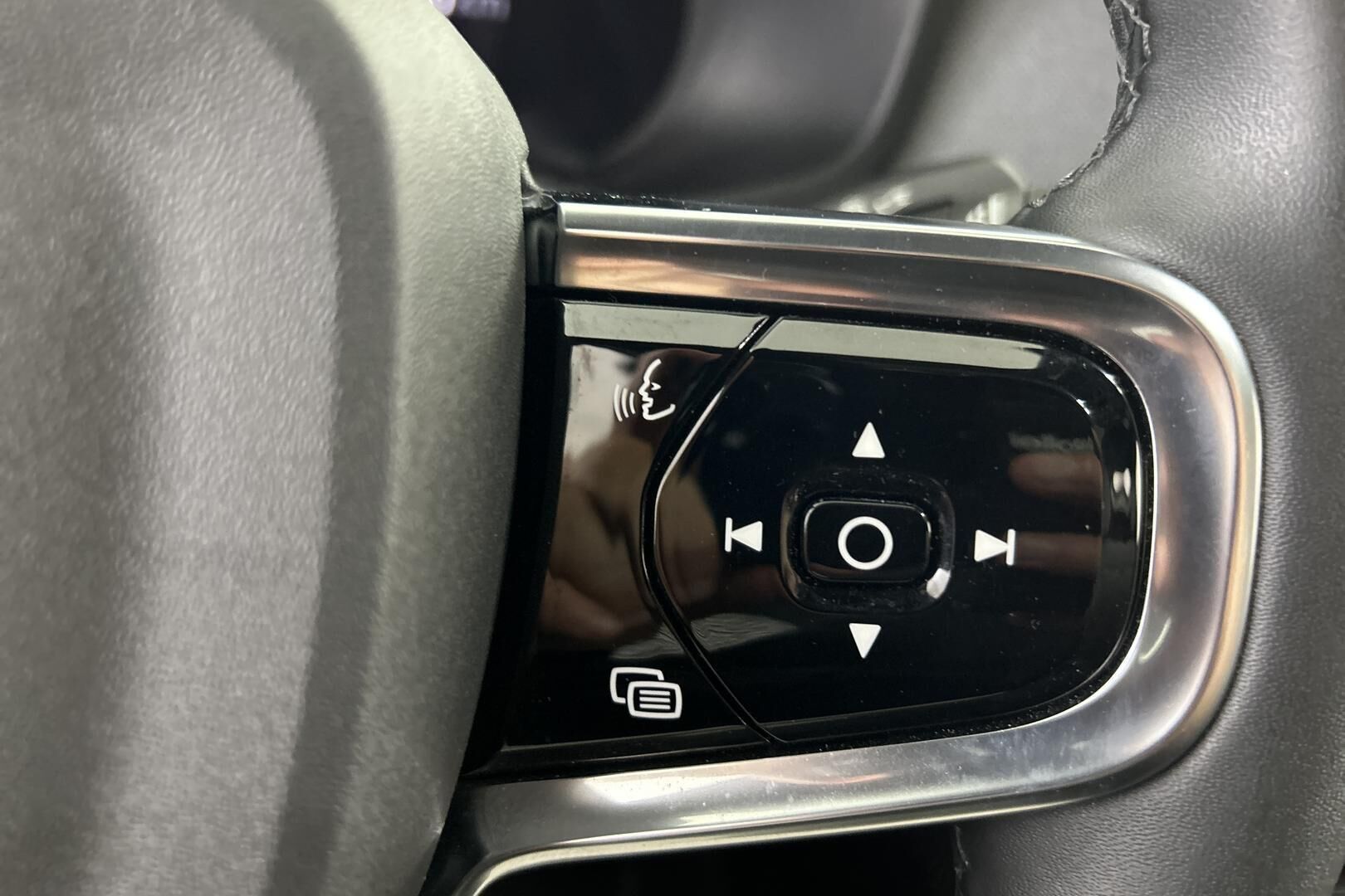 Polestar 2 iso kuva 21