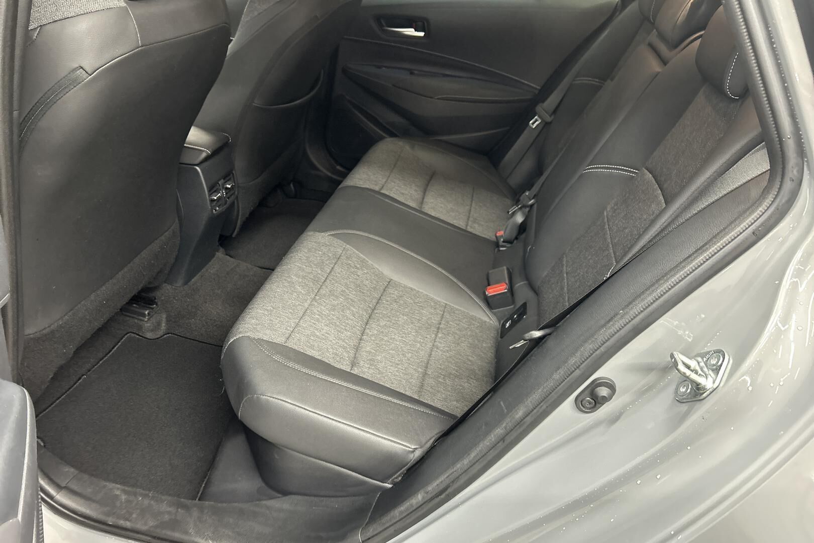 Toyota Corolla iso kuva 10