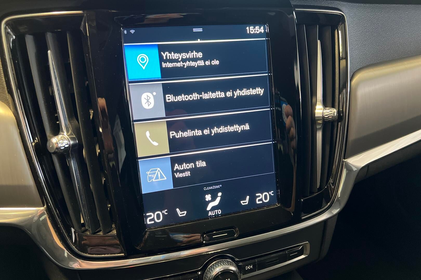 Volvo V90 iso kuva 17