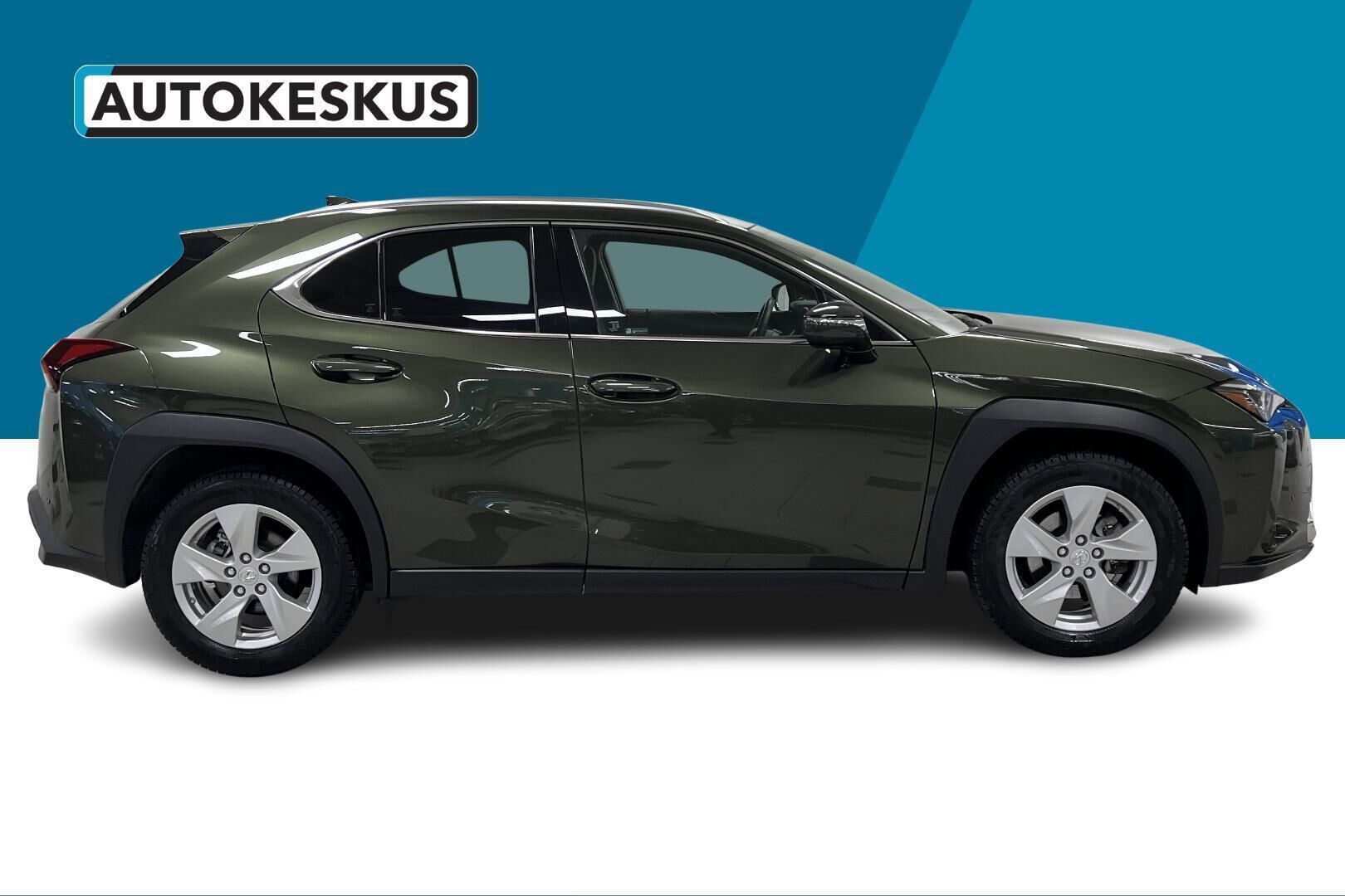 Lexus UX iso kuva 4