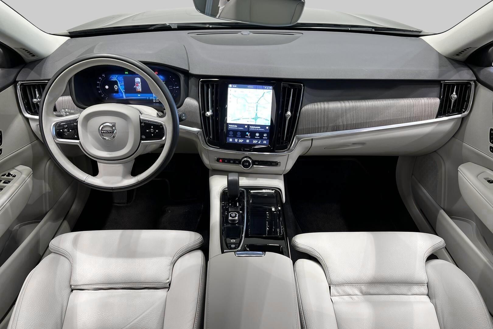 Volvo V90 iso kuva 11