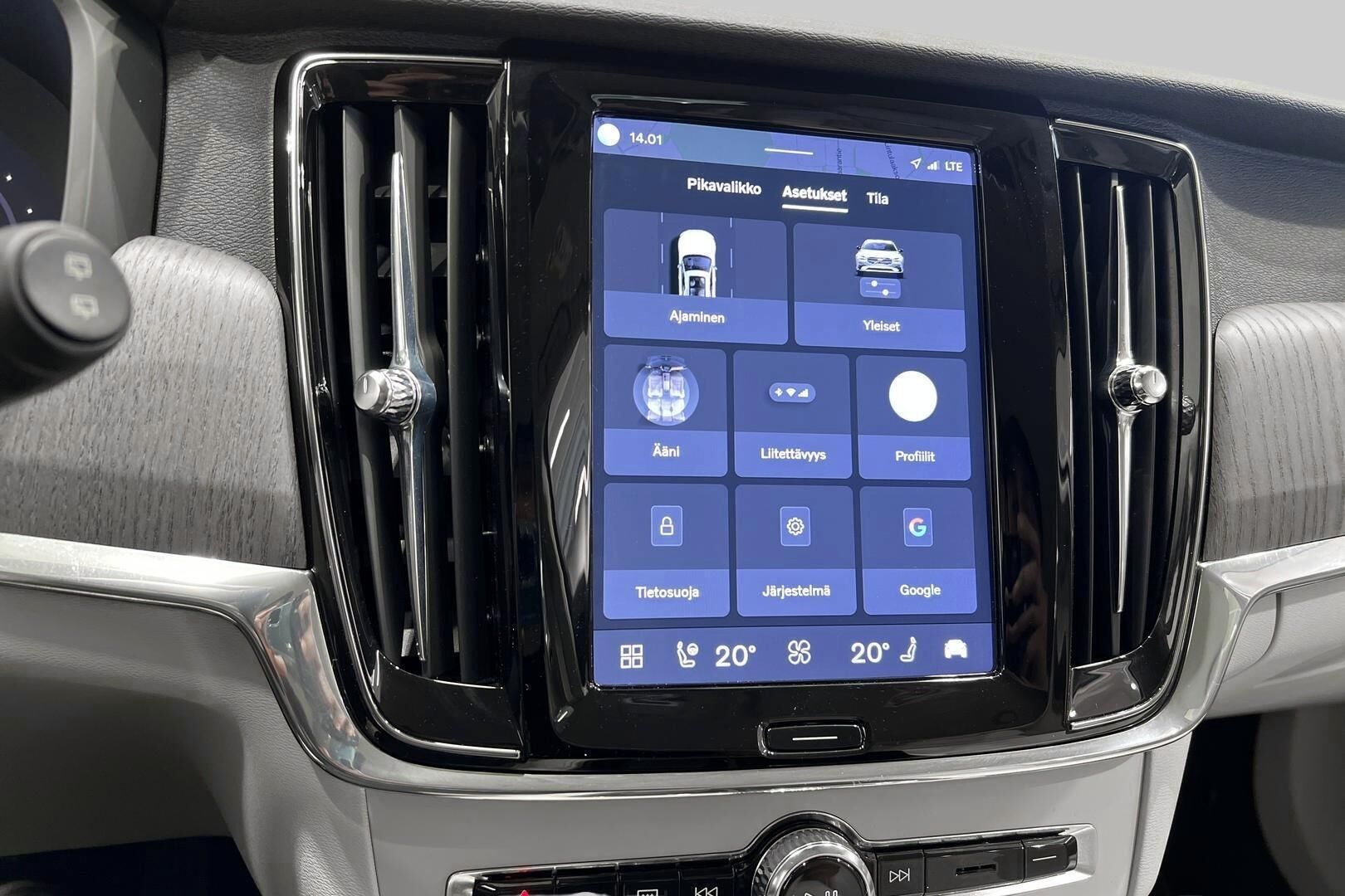 Volvo V90 iso kuva 21