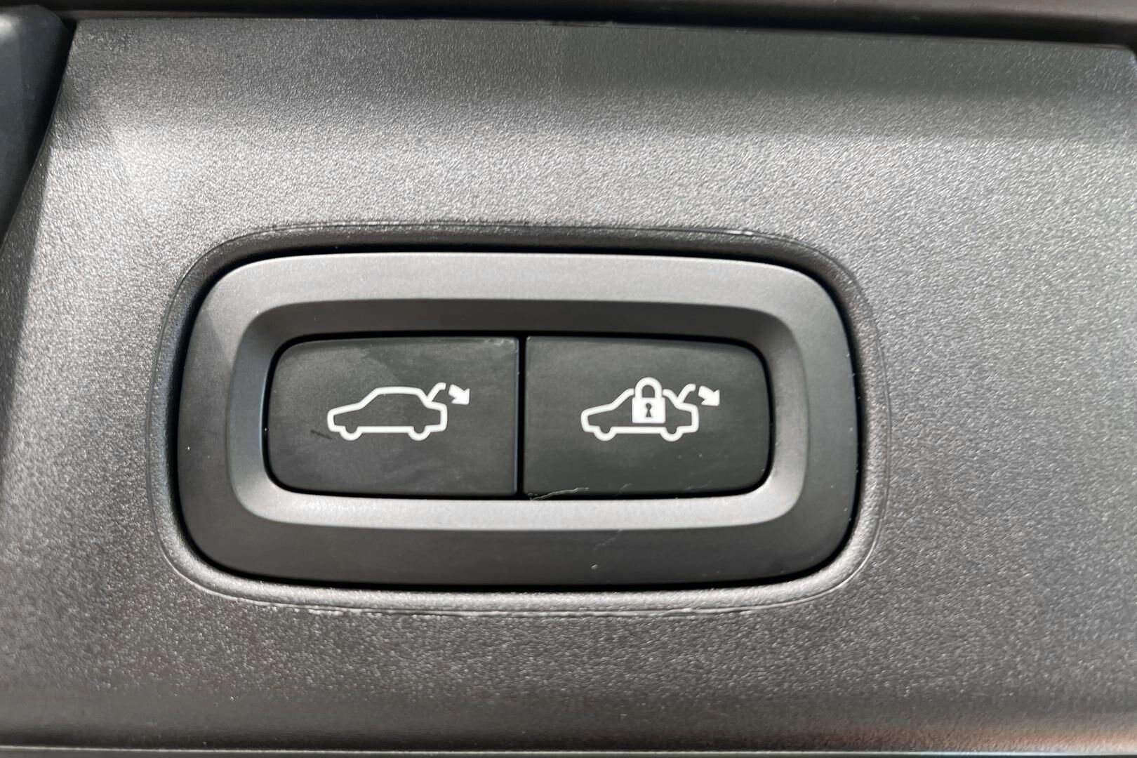 Volvo V90 iso kuva 36