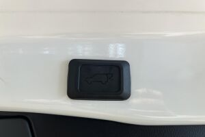 Toyota RAV4 esikatselu 33