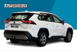 Toyota RAV4 esikatselu 4