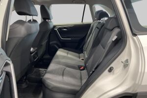Toyota RAV4 esikatselu 9