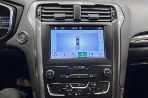 FORD Mondeo esikatselu 16