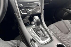 FORD Mondeo esikatselu 19