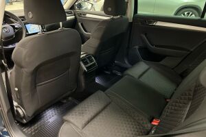 Skoda Superb esikatselu 7