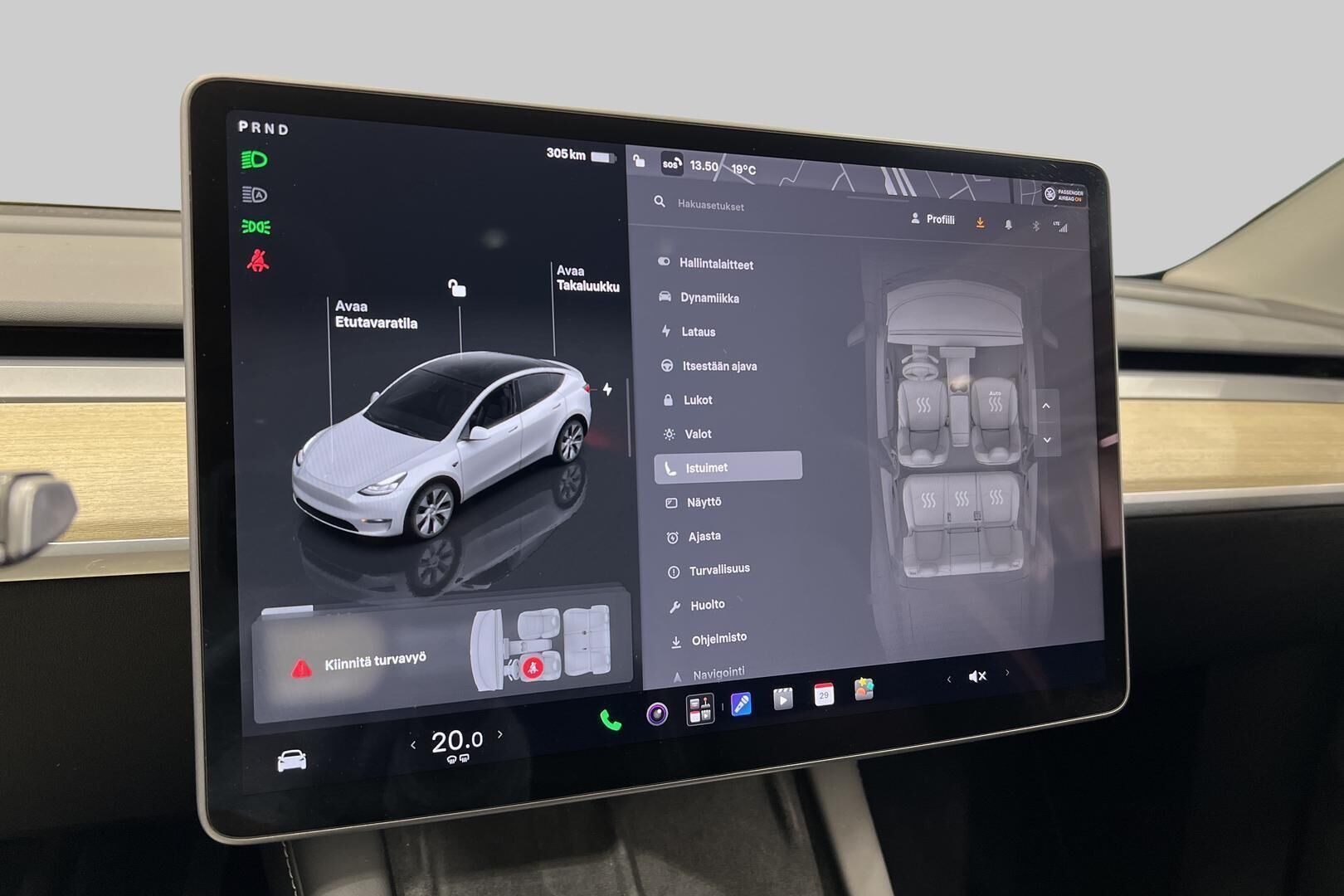 Tesla Model Y iso kuva 31