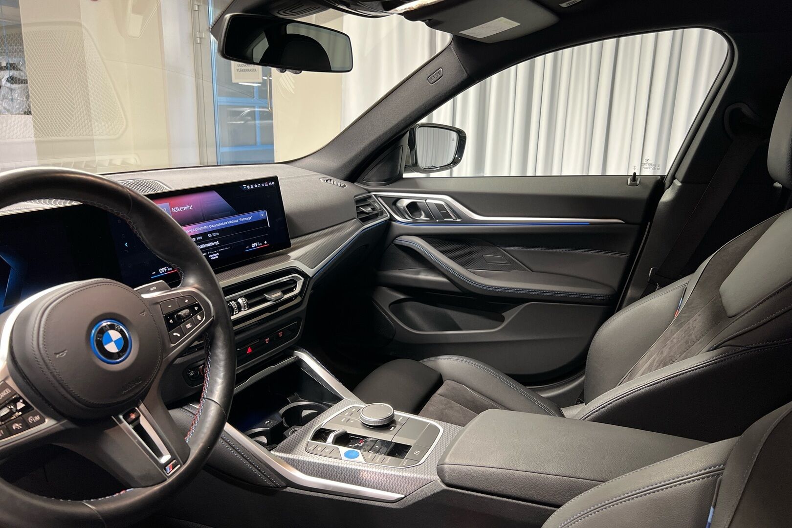 BMW i4 iso kuva 7