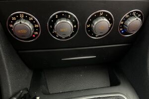 Mercedes-Benz SLK esikatselu 17