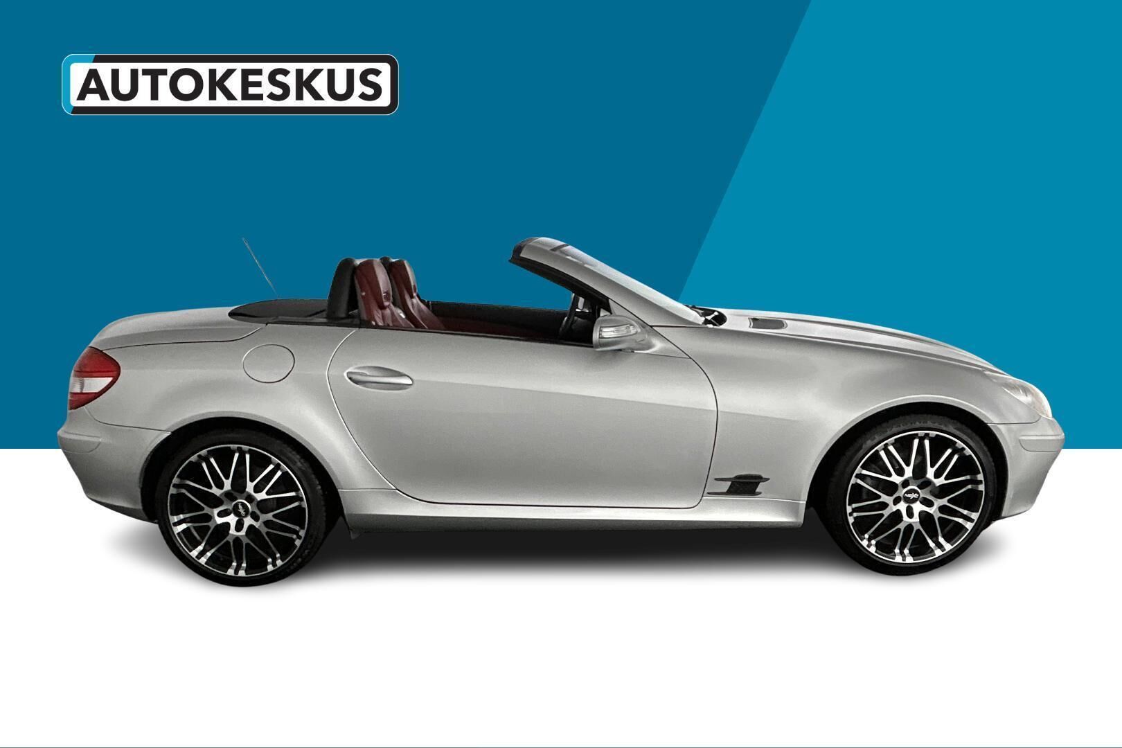 Mercedes-Benz SLK iso kuva 25