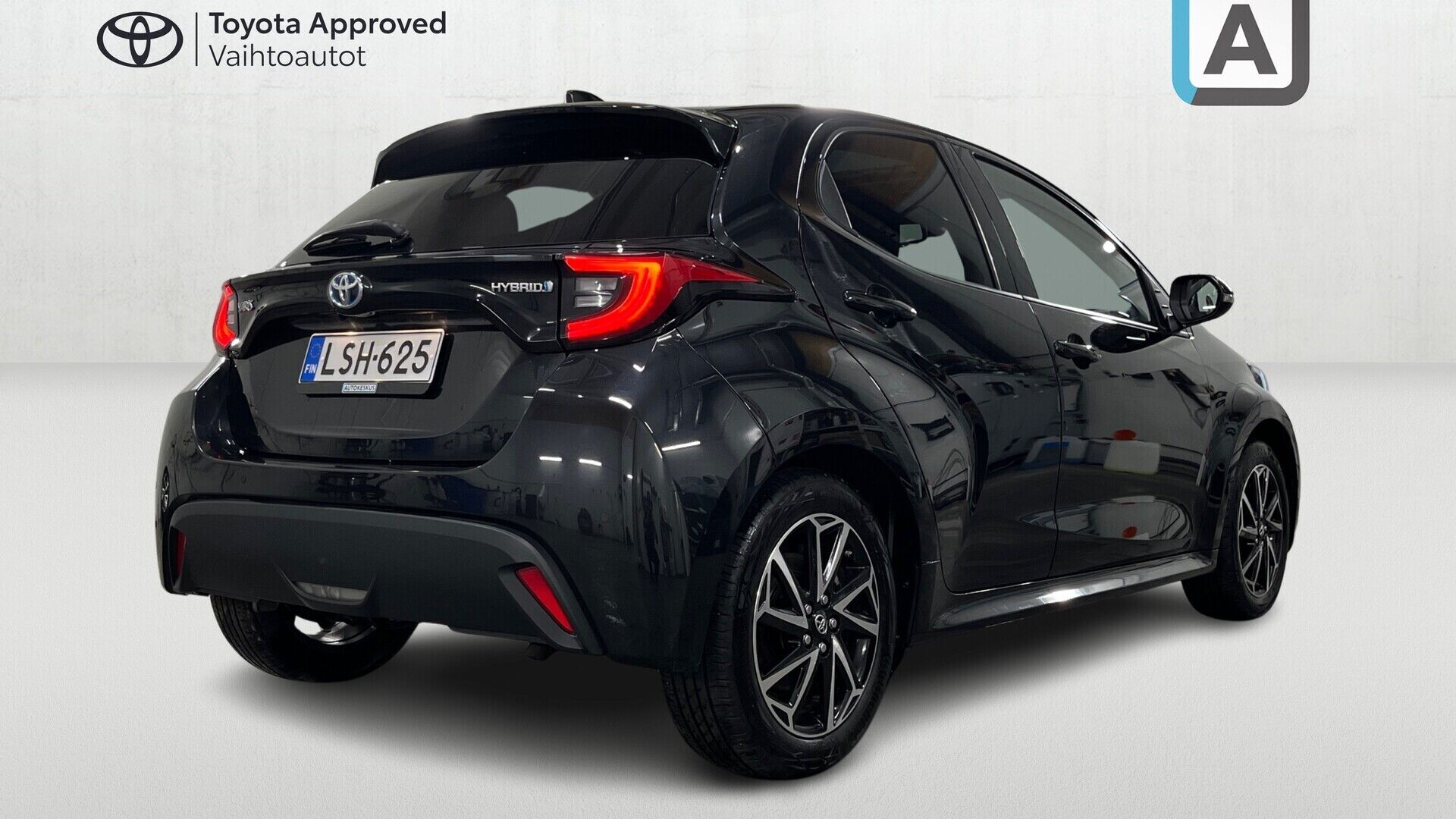 Toyota Yaris iso kuva 4