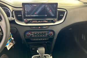 Kia Ceed esikatselu 16