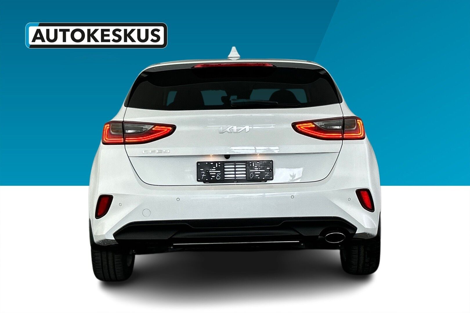 Kia Ceed iso kuva 3