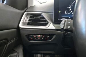 BMW 3-sarja esikatselu 21