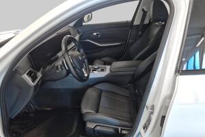 BMW 3-sarja esikatselu 8